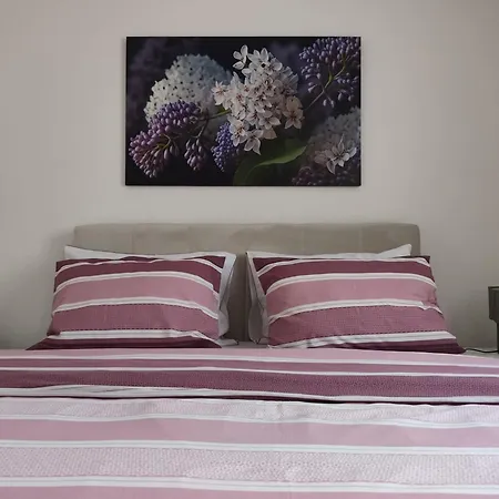 Lägenhet Lilac