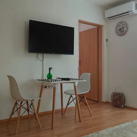 Lilac * Sarajevo